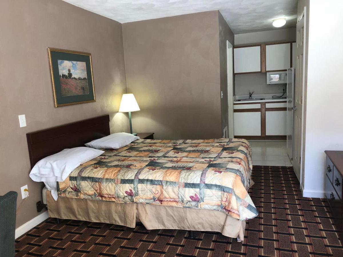 Affordable Suites Μπέρλινγκτον Εξωτερικό φωτογραφία