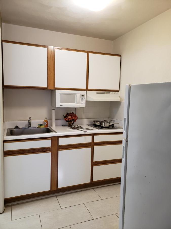 Affordable Suites Μπέρλινγκτον Εξωτερικό φωτογραφία